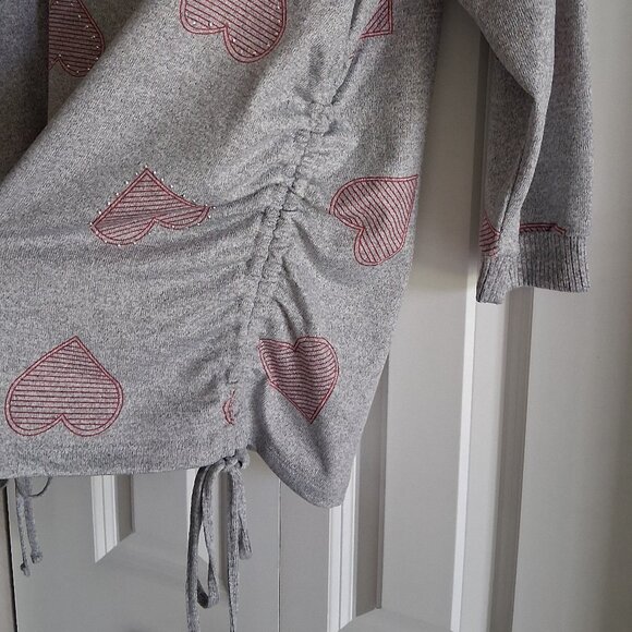 Kiss & Fly Gray with Hearts 3/4 Sleeve Top Women's Size XL - Picture 6 of 12